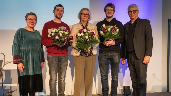 Die beiden Pröpste und das gewählte Präsidium aus einer Vorsitzenden und zwei Vertreter.