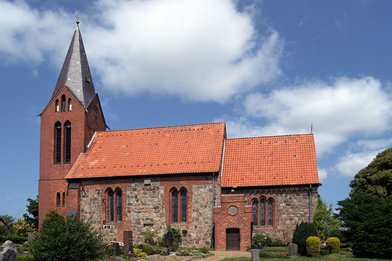 Kirche Behlendorf - Copyright: KG Nusse-Behlendorf